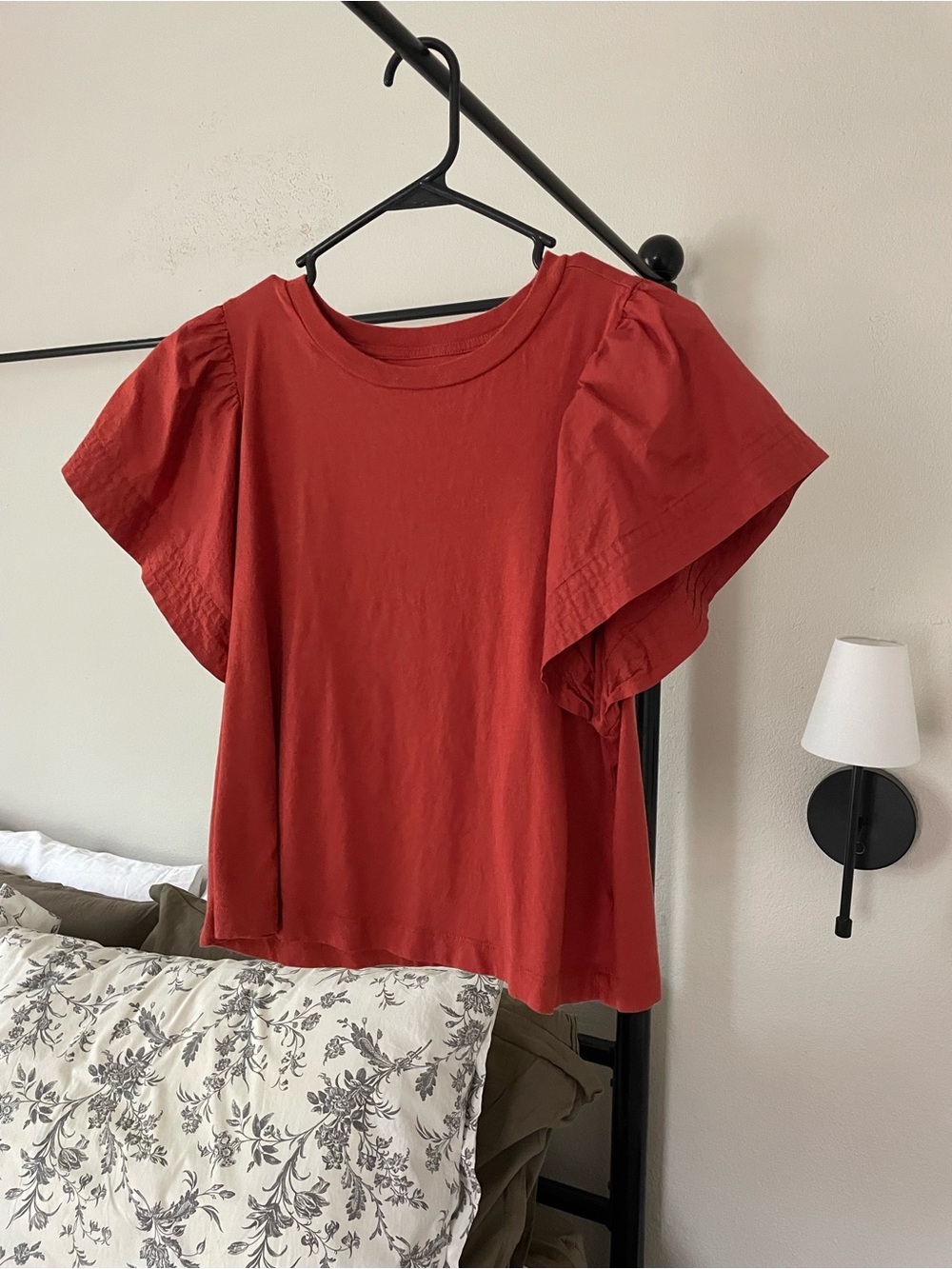 Puff sleeve top